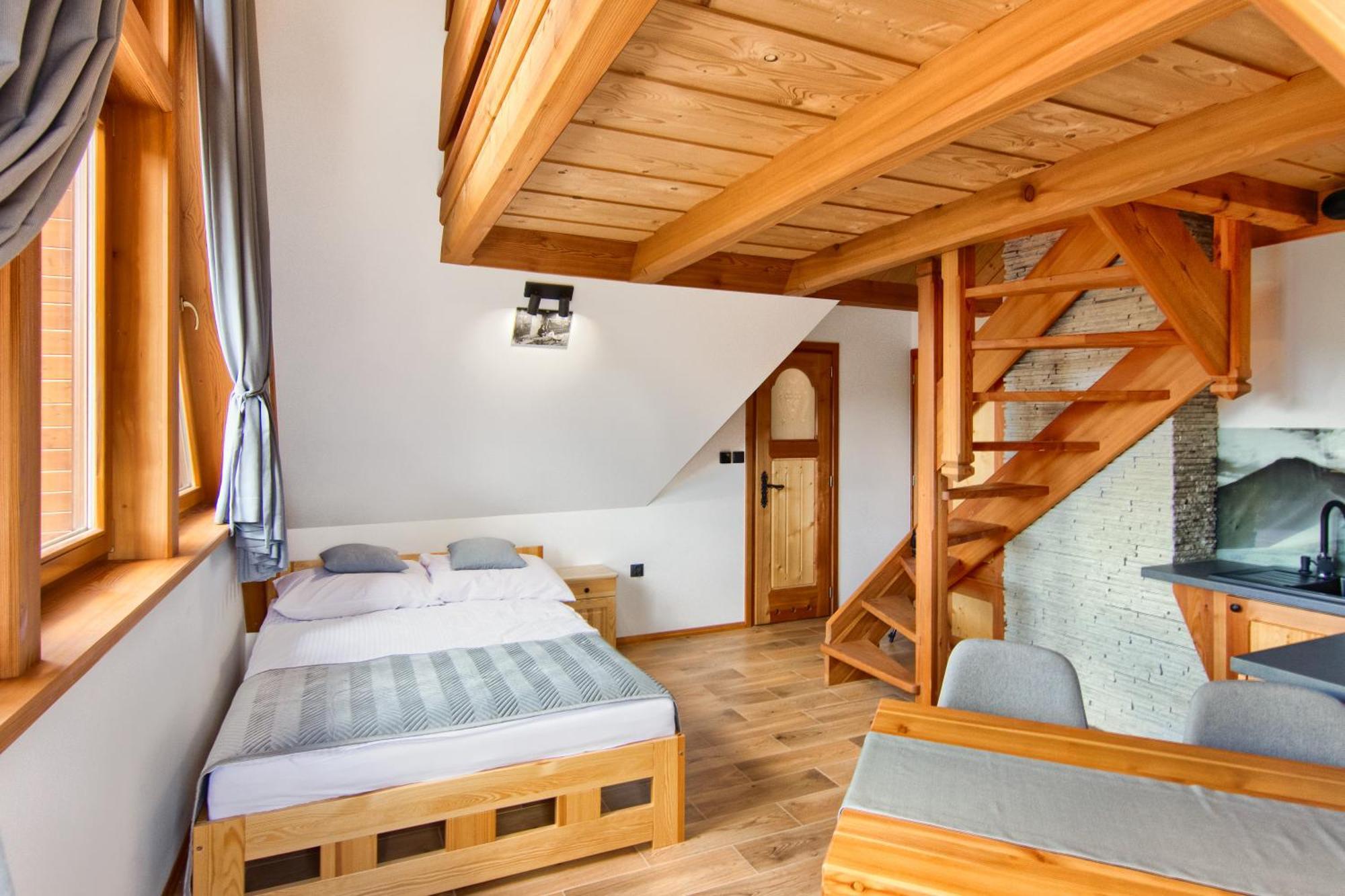 Modrzewiowa Apartamenty 波罗宁 外观 照片